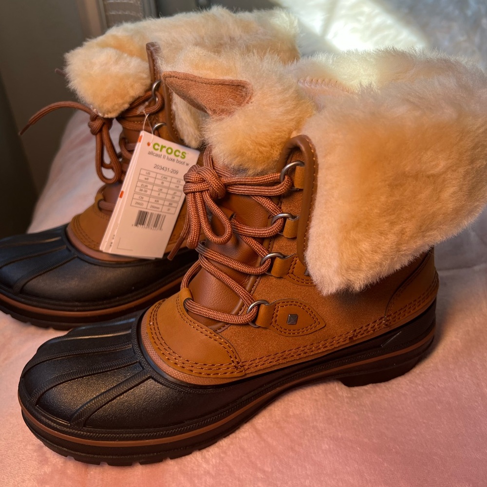 Crocs allcast II luxe winter boots W